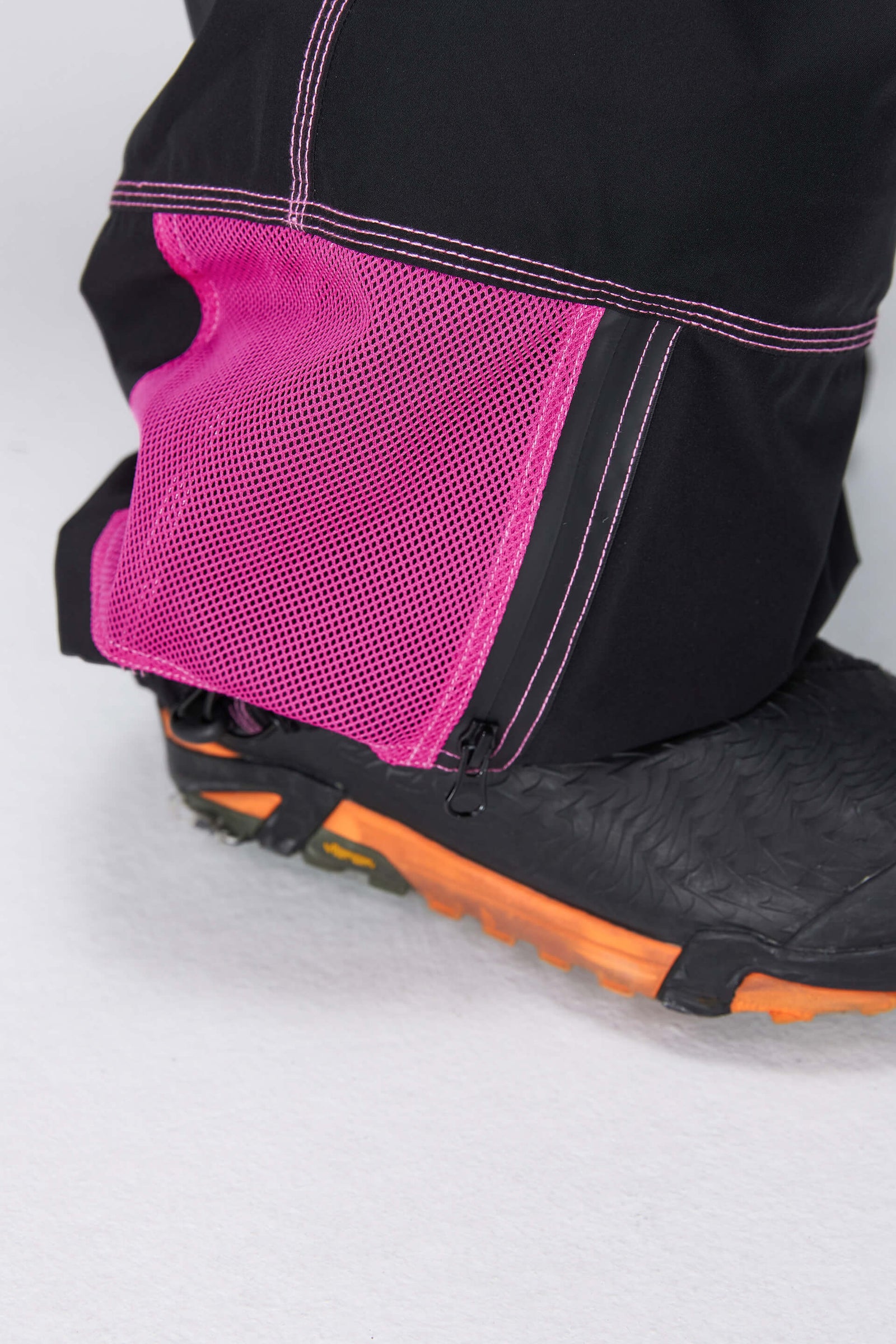 Unisex Baggy Snow Pants (Black Berry/ Light Avocado Green)