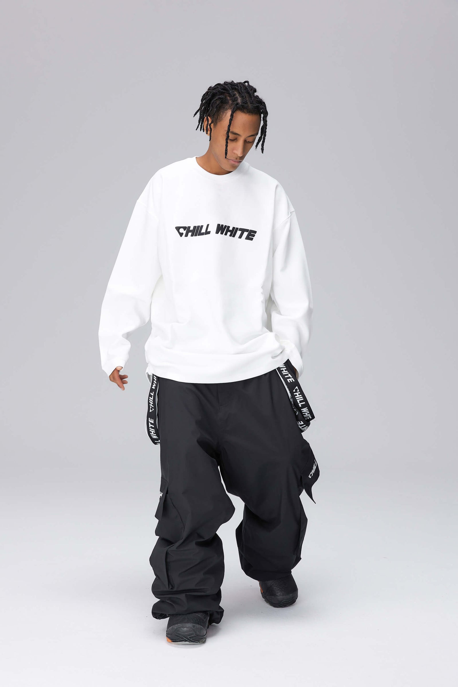 Unisex Dark Night Black Snow Pullover & Pants