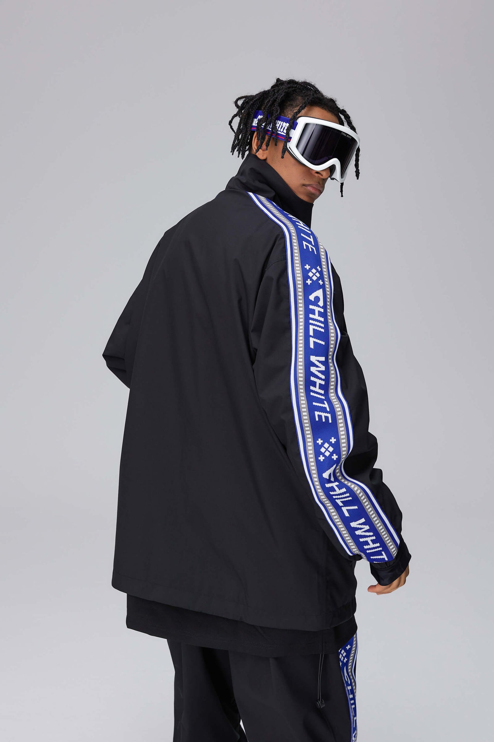 Unisex Black Snow Jacket & Pants (With Stripe)
